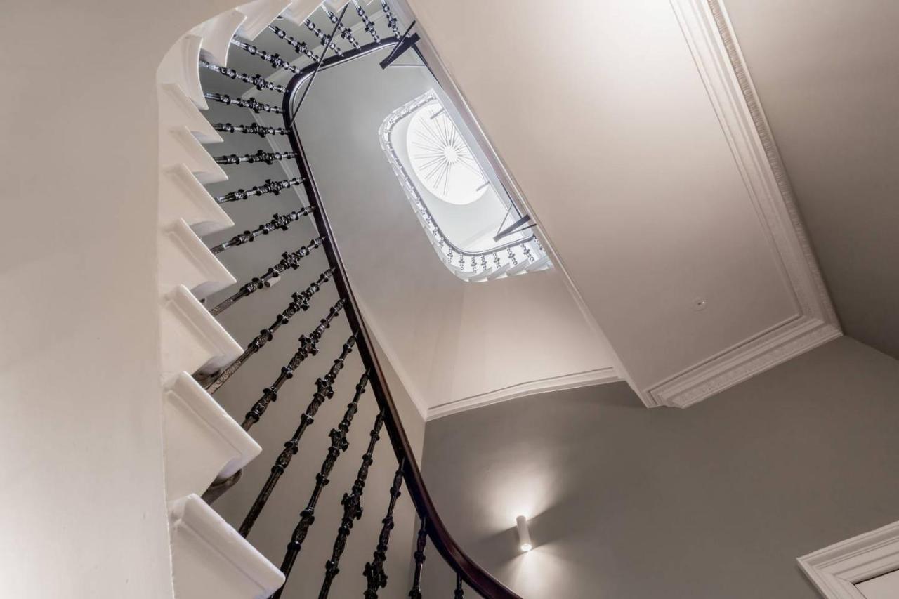 Joivy Luxurious 2Br Home Near Haymarket Station Edinburgh Ngoại thất bức ảnh