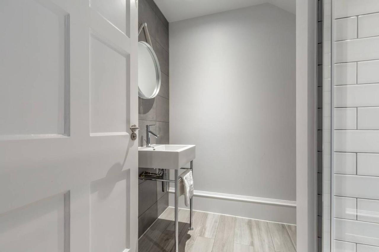 Joivy Luxurious 2Br Home Near Haymarket Station Edinburgh Ngoại thất bức ảnh