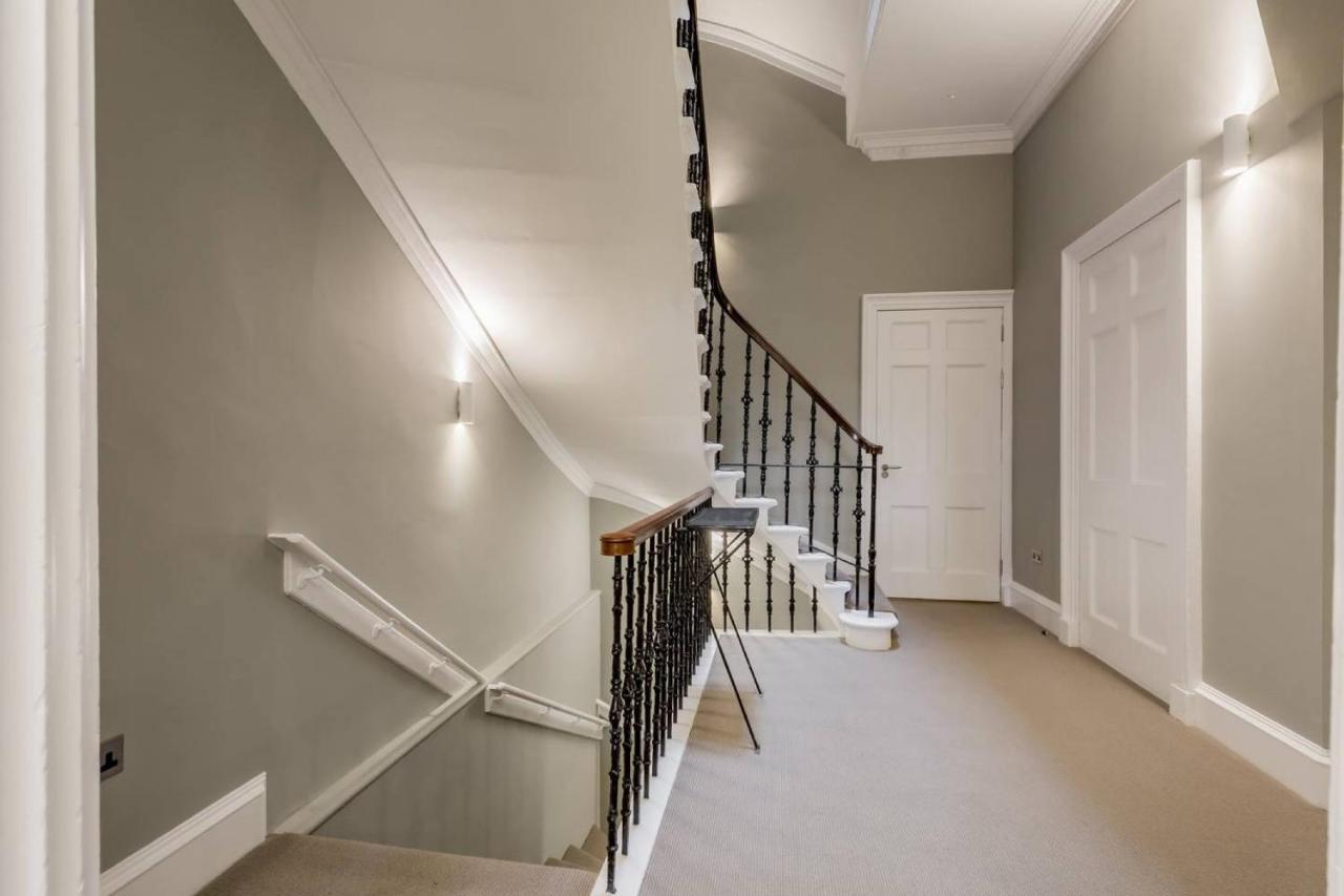 Joivy Luxurious 2Br Home Near Haymarket Station Edinburgh Ngoại thất bức ảnh