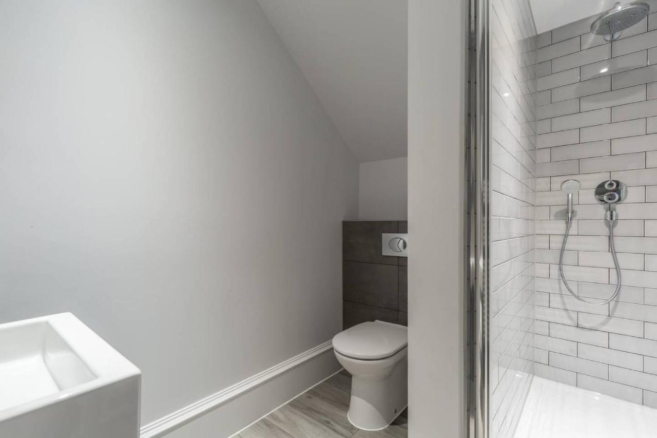 Joivy Luxurious 2Br Home Near Haymarket Station Edinburgh Ngoại thất bức ảnh